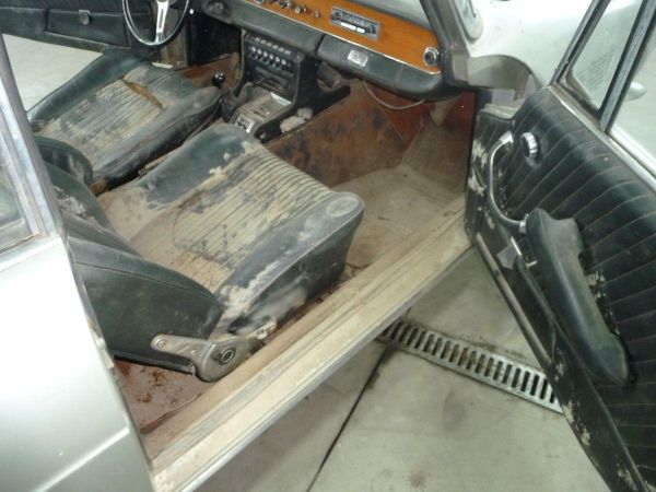 iso-revolta-restauration05F9C2E5B2-1339-D0E9-5535-59BBF299EC06.jpg