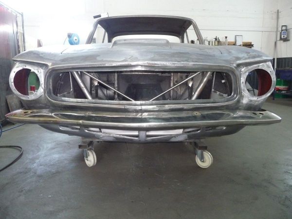 iso-revolta-restauration283C99E00C-ABF0-FA72-CE32-8859B3735678.jpg