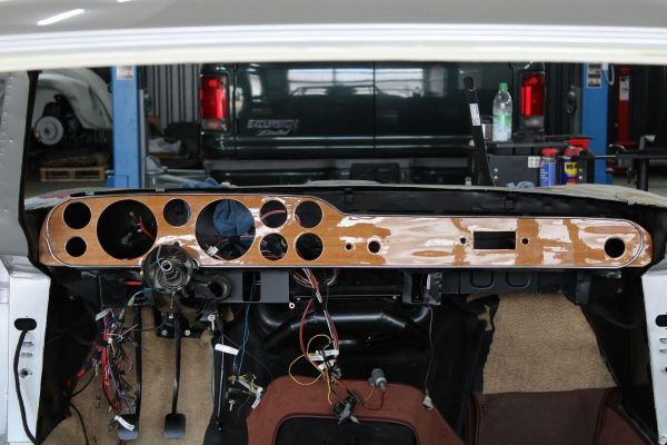 iso-revolta-restauration72C4BFA697-529D-16BD-487C-3E73258C6A87.jpg